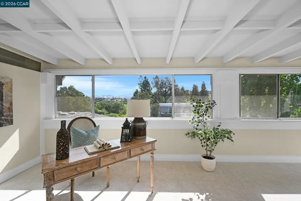1524 Golden Rain Road Walnut Creek CA 94595