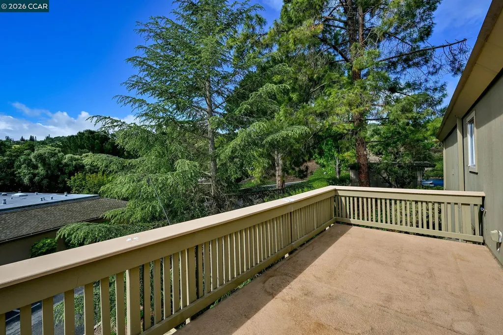 1524 Golden Rain Road Walnut Creek CA 94595