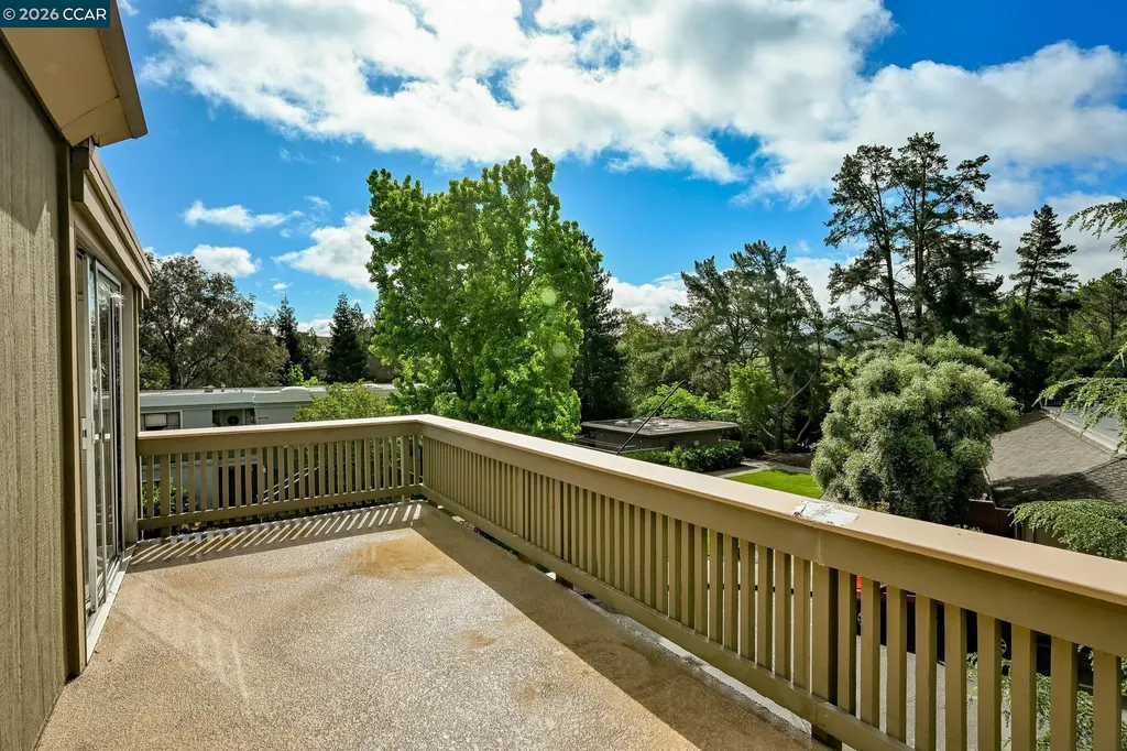 1524 Golden Rain Road Walnut Creek CA 94595
