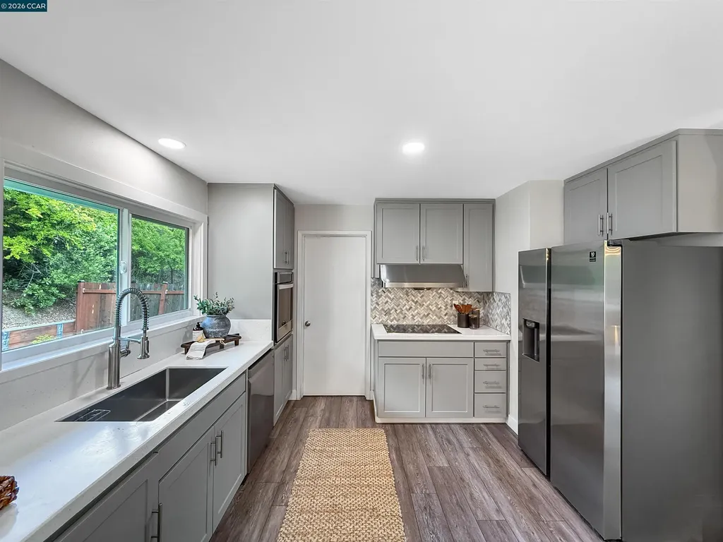 8 Cherry Hills Court Lafayette CA 94549