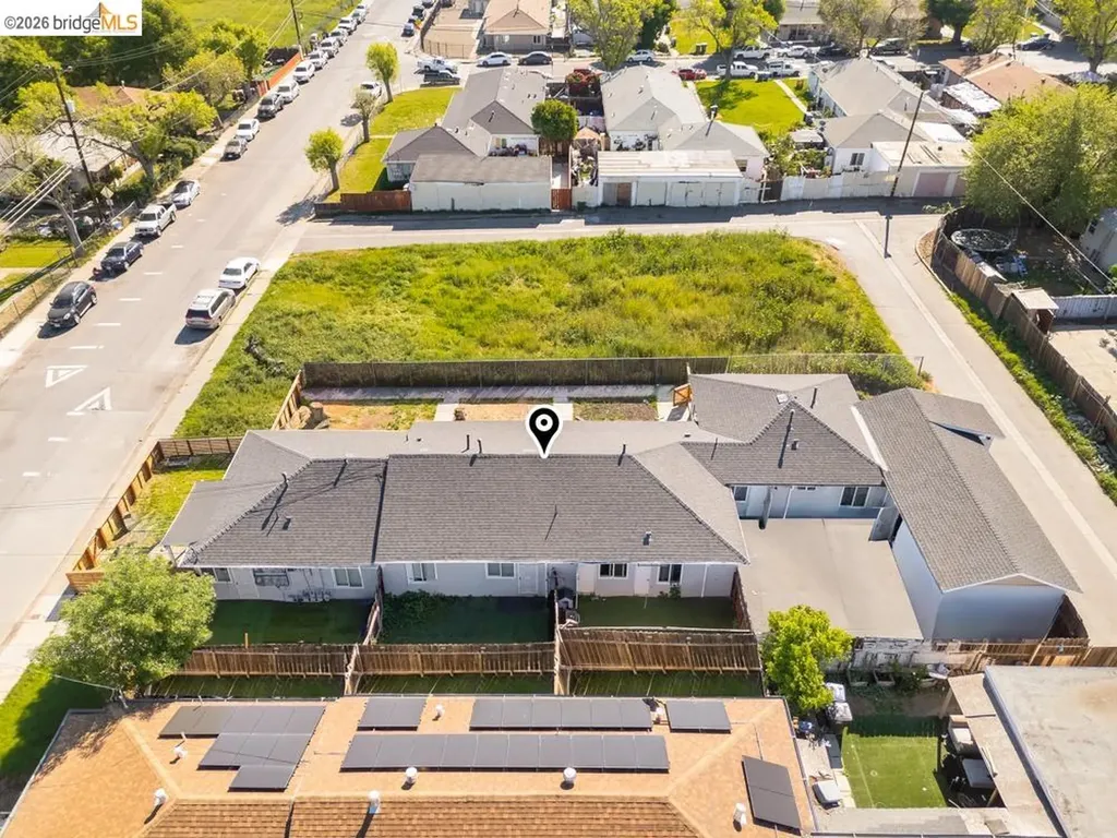 53 Alturas Avenue Pittsburg CA 94565