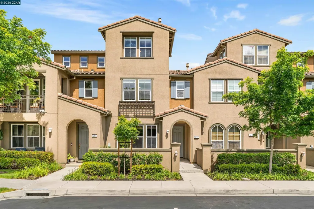 5267 Fioli Loop San Ramon CA 94582