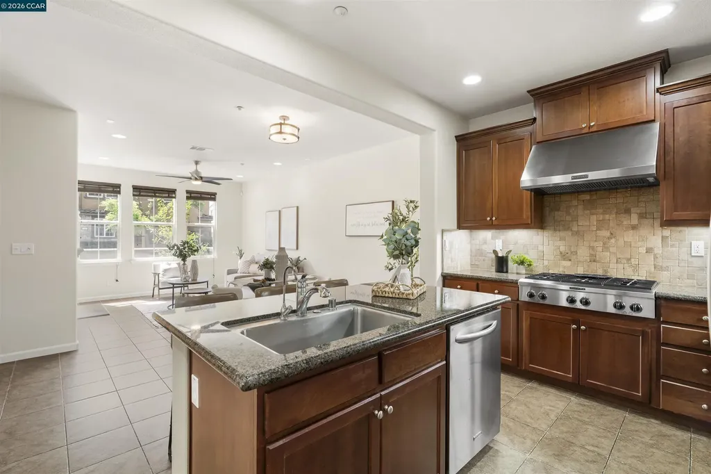 5267 Fioli Loop San Ramon CA 94582