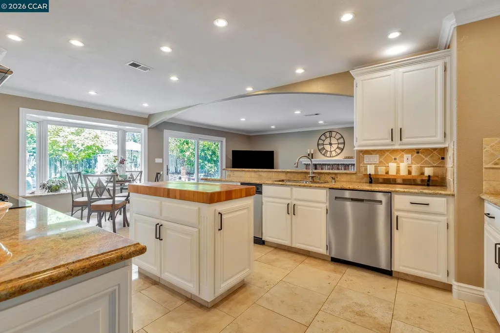668 Sun Tree Court Danville CA 94506