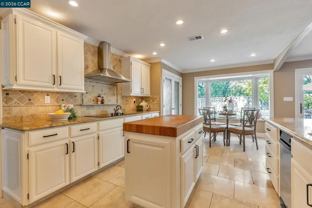 668 Sun Tree Court Danville CA 94506