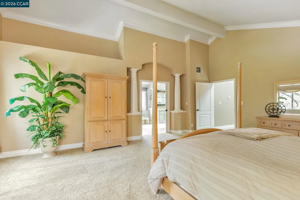 668 Sun Tree Court Danville CA 94506