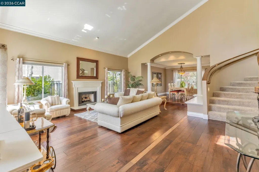 668 Sun Tree Court Danville CA 94506