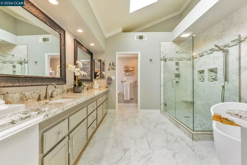 668 Sun Tree Court Danville CA 94506