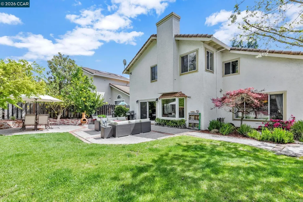 668 Sun Tree Court Danville CA 94506