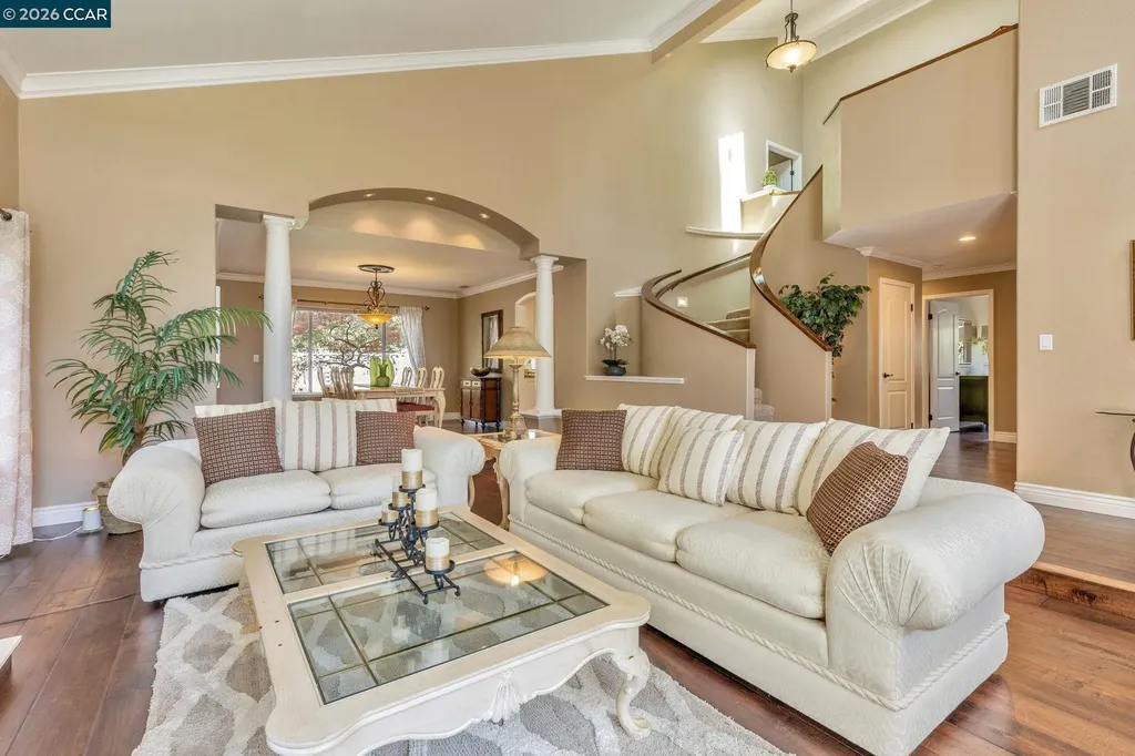 668 Sun Tree Court Danville CA 94506