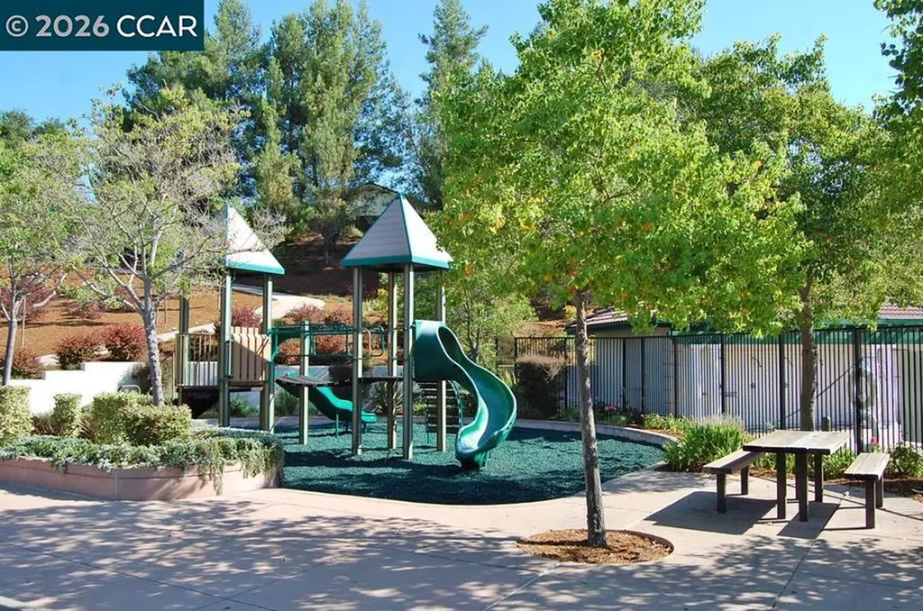 668 Sun Tree Court Danville CA 94506