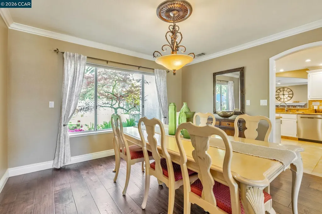 668 Sun Tree Court Danville CA 94506