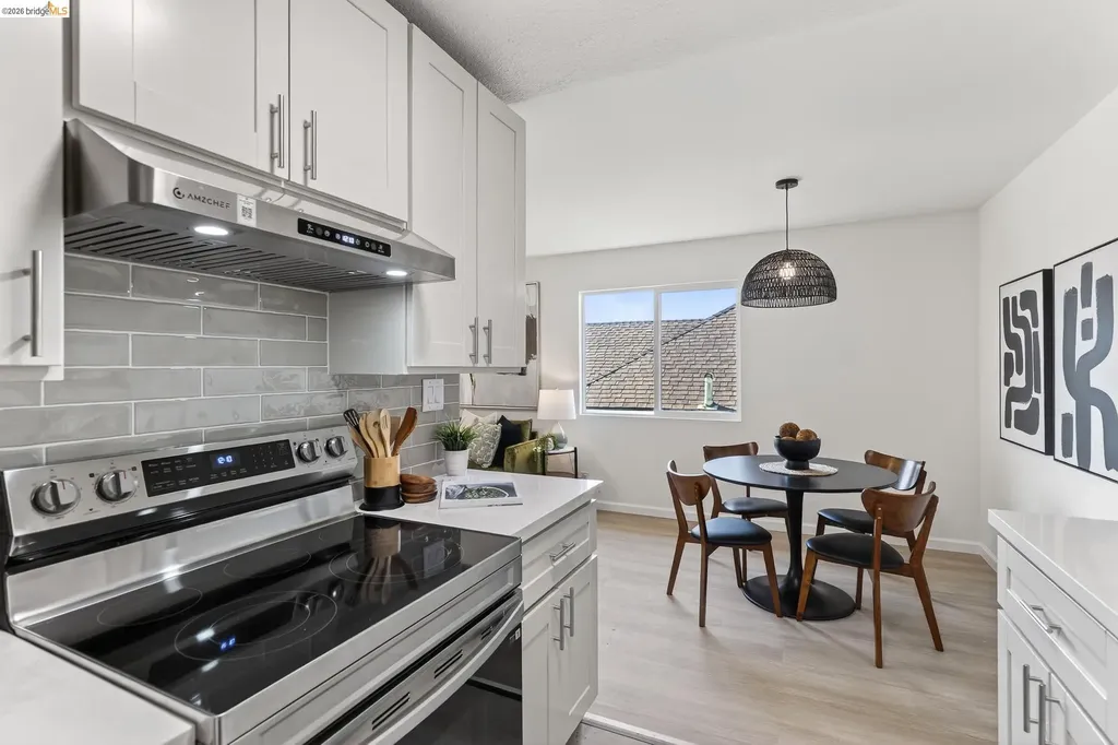 3477 Boston Avenue Oakland CA 94602