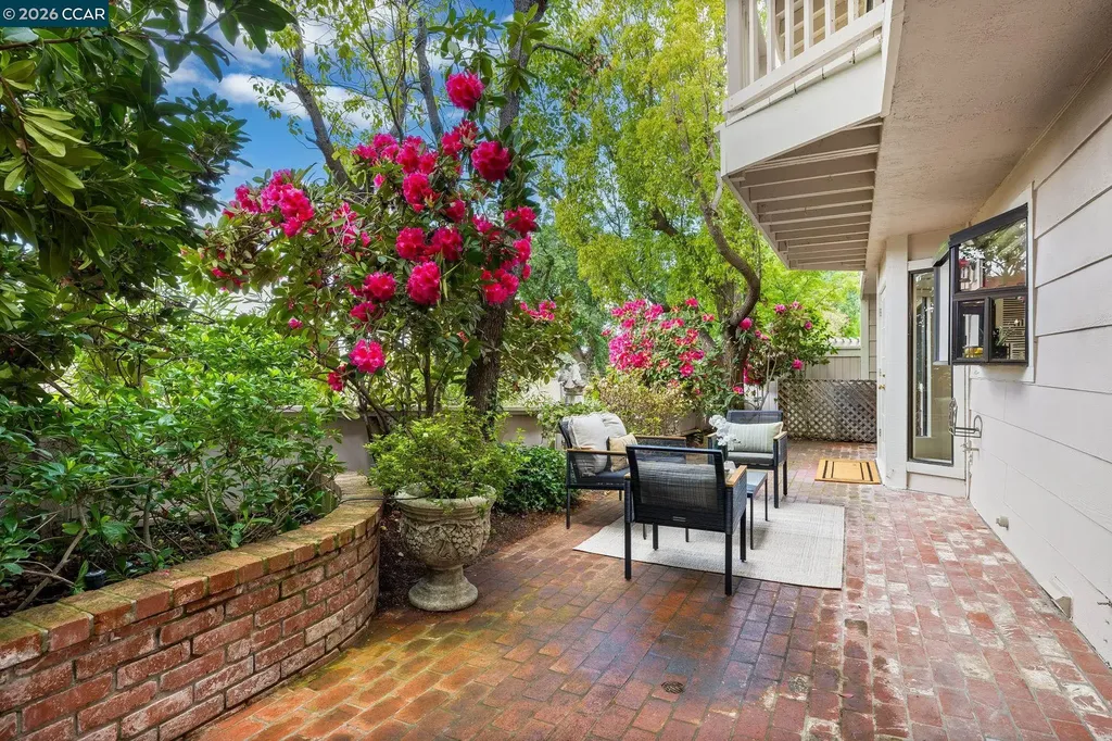 1578 Pyrenees Place Walnut Creek CA 94598