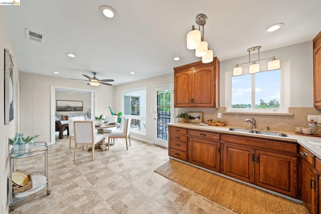 4681 Upland Drive Richmond CA 94803