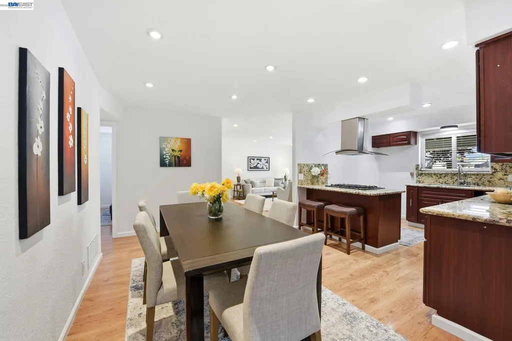 6387 Narcissus Avenue Newark CA 94560