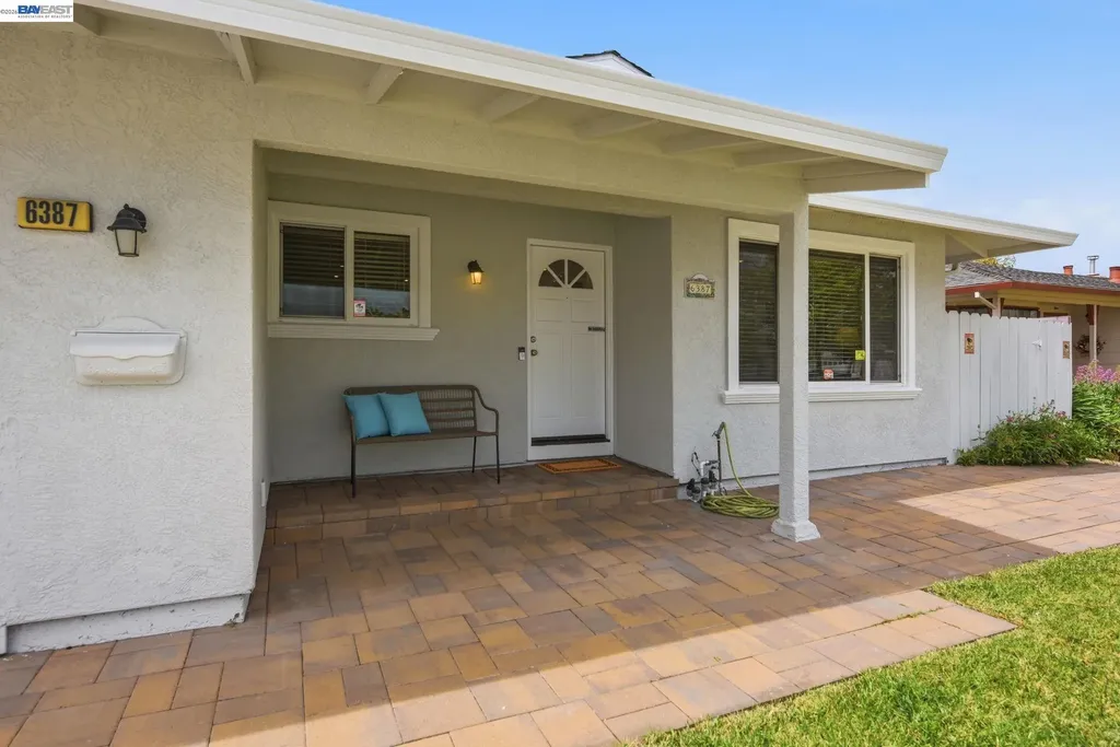 6387 Narcissus Avenue Newark CA 94560