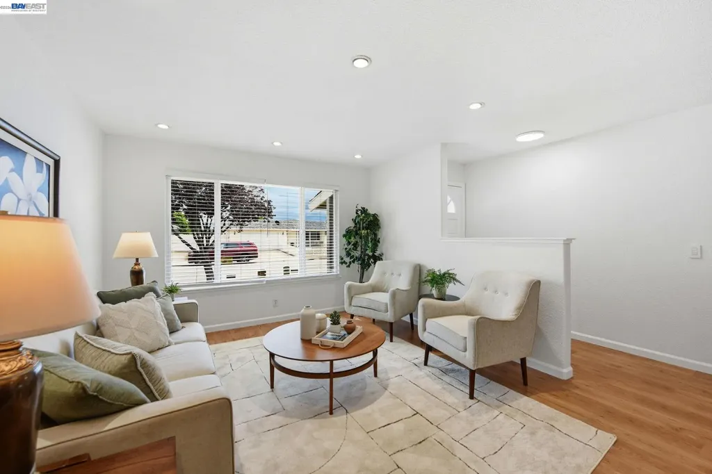 6387 Narcissus Avenue Newark CA 94560
