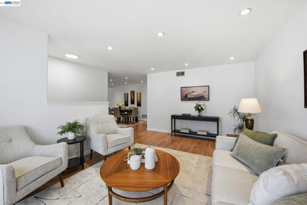 6387 Narcissus Avenue Newark CA 94560