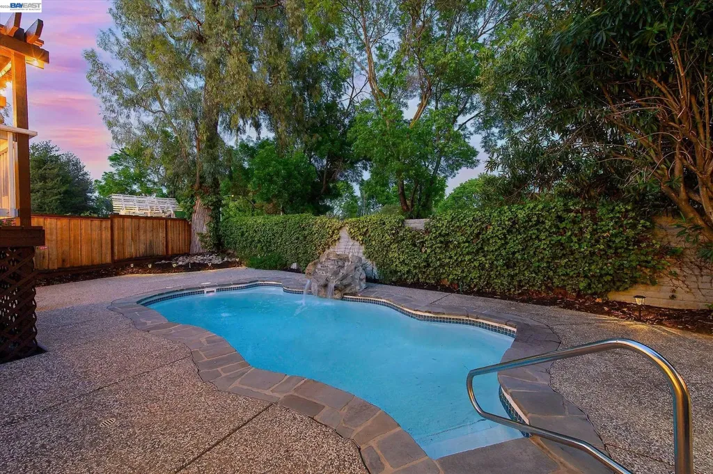 5943 Corte Arboles Pleasanton CA 94566