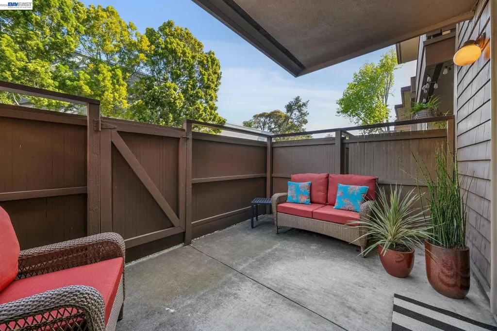 1333 Webster Street Alameda CA 94501