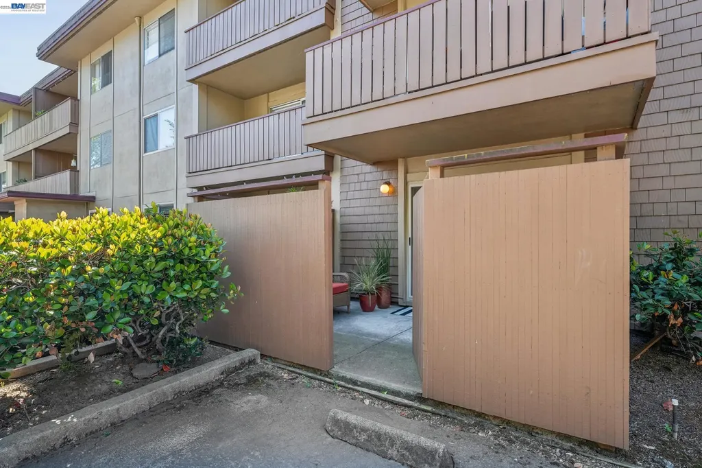 1333 Webster Street Alameda CA 94501