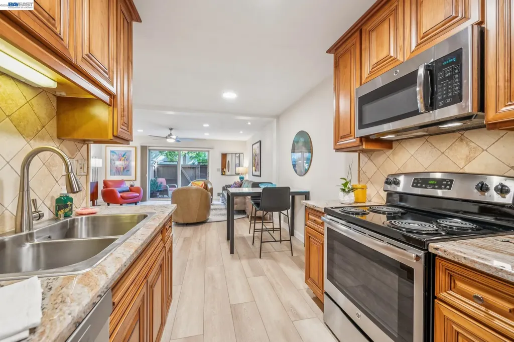 1333 Webster Street Alameda CA 94501