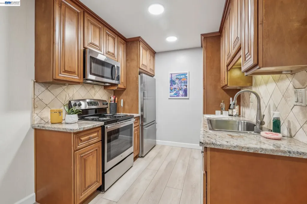 1333 Webster Street Alameda CA 94501