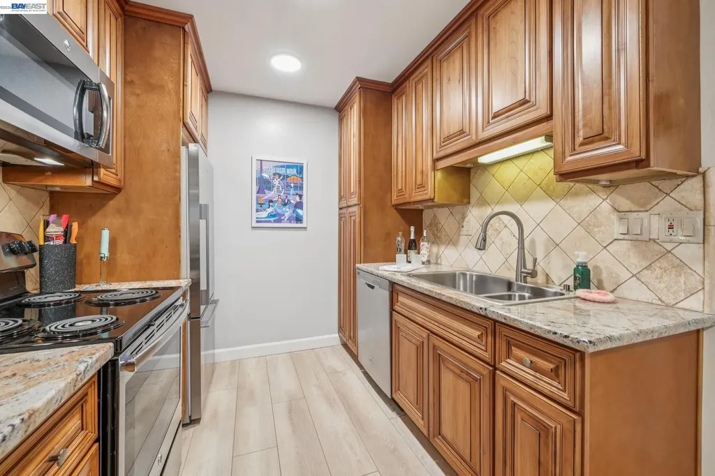 1333 Webster Street Alameda CA 94501