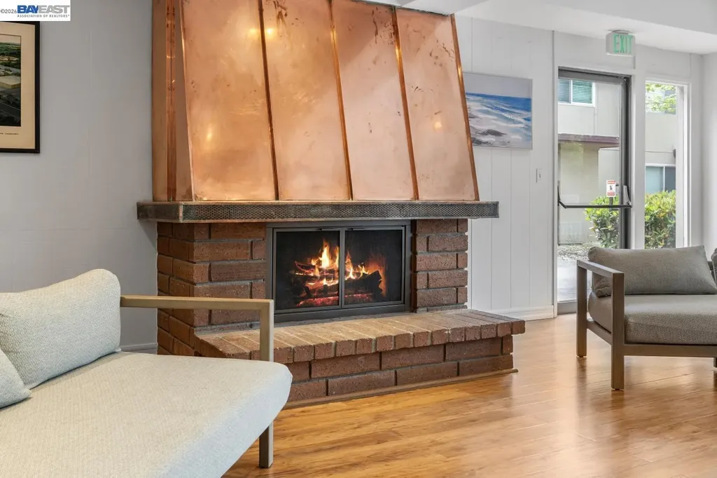 1333 Webster Street Alameda CA 94501