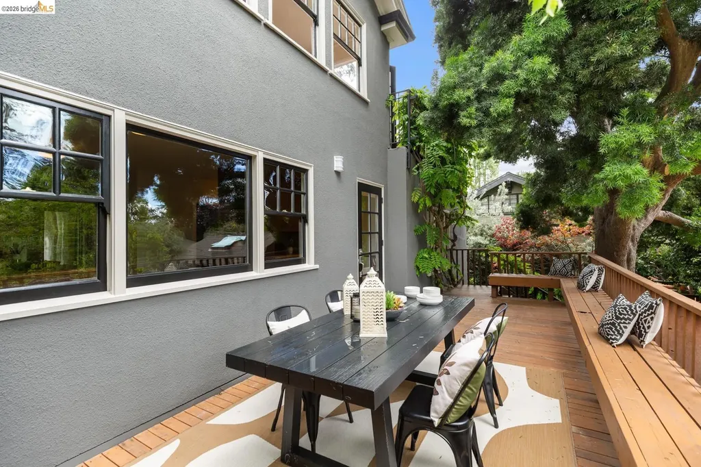 25 Stonewall Road Berkeley CA 94705
