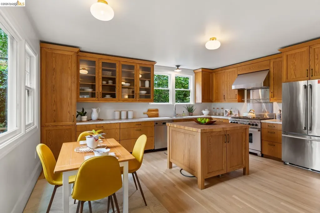 25 Stonewall Road Berkeley CA 94705