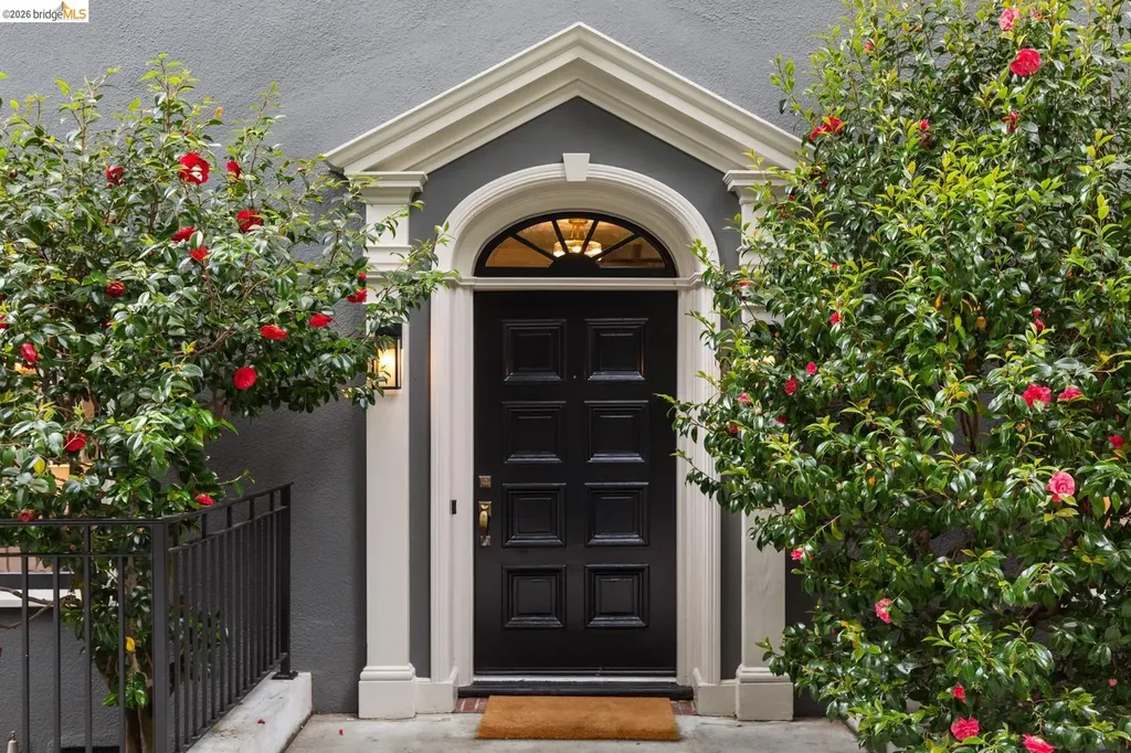 25 Stonewall Road Berkeley CA 94705
