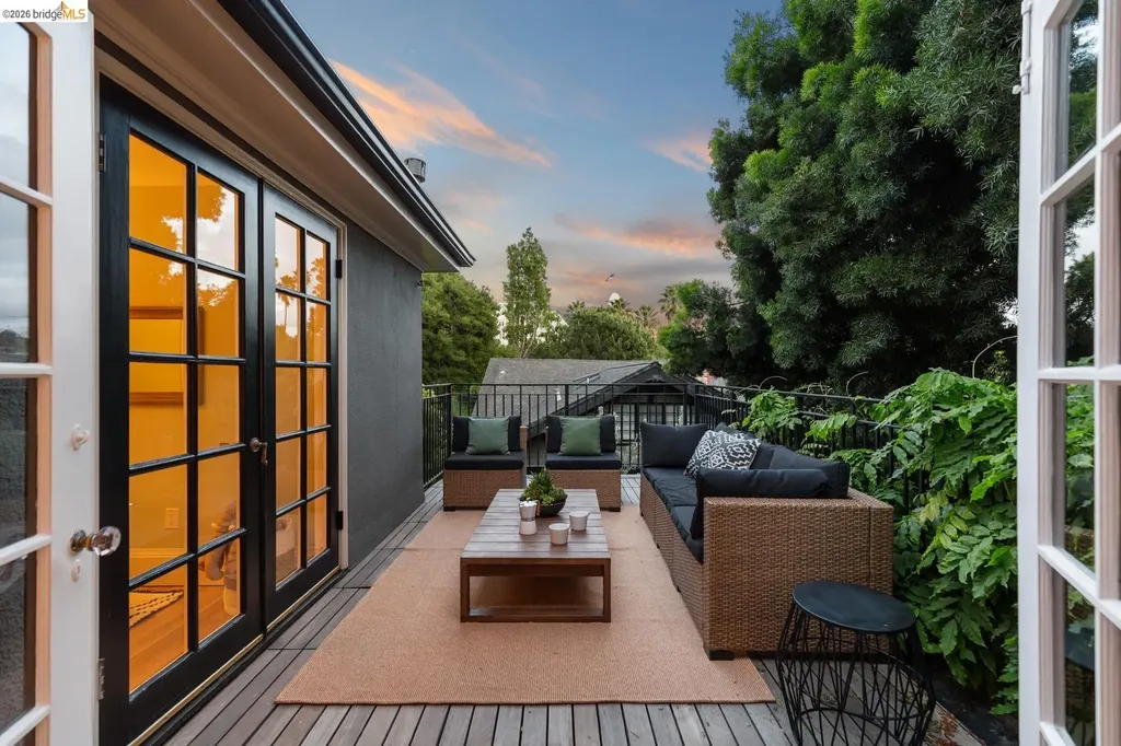 25 Stonewall Road Berkeley CA 94705