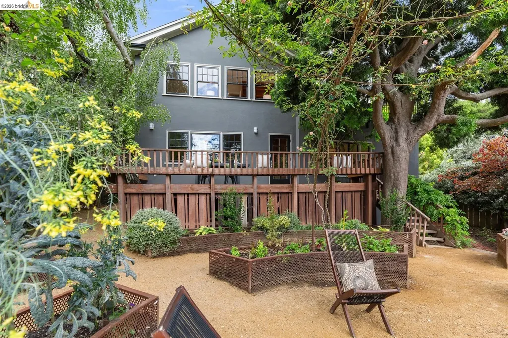 25 Stonewall Road Berkeley CA 94705