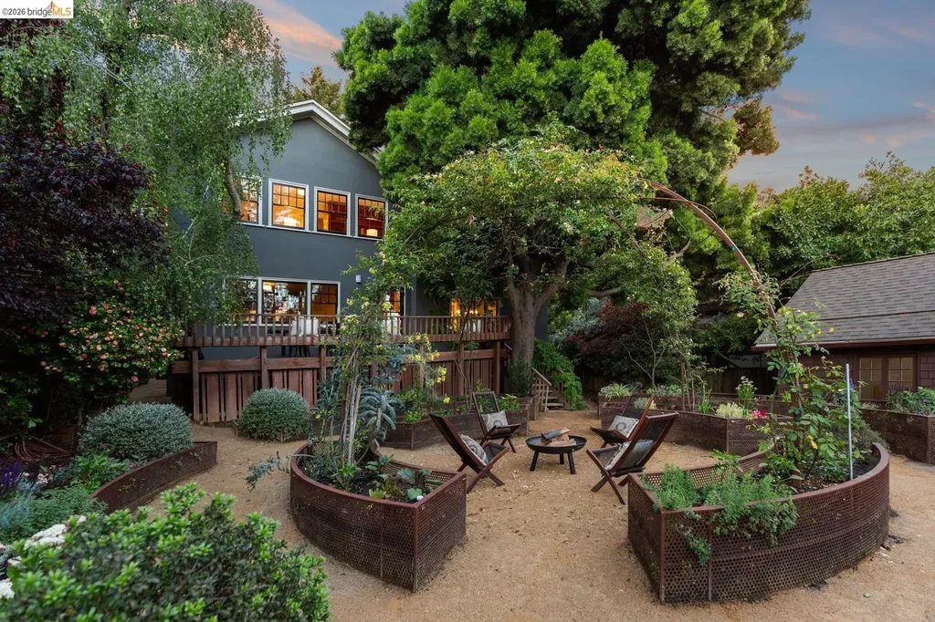 25 Stonewall Road Berkeley CA 94705