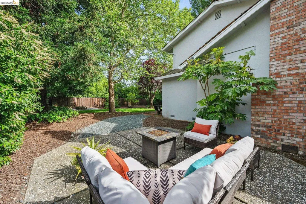 206 Sheila Court Moraga CA 94556