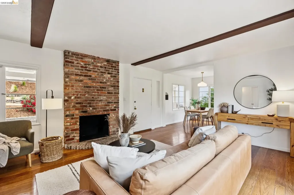 1201 Mountain Boulevard Oakland CA 94611