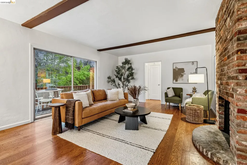 1201 Mountain Boulevard Oakland CA 94611