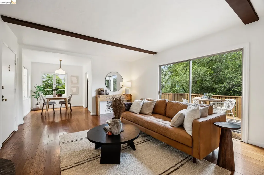 1201 Mountain Boulevard Oakland CA 94611