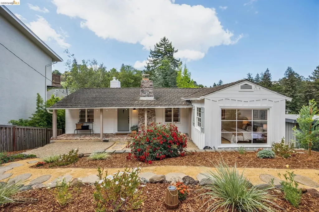 1201 Mountain Boulevard Oakland CA 94611