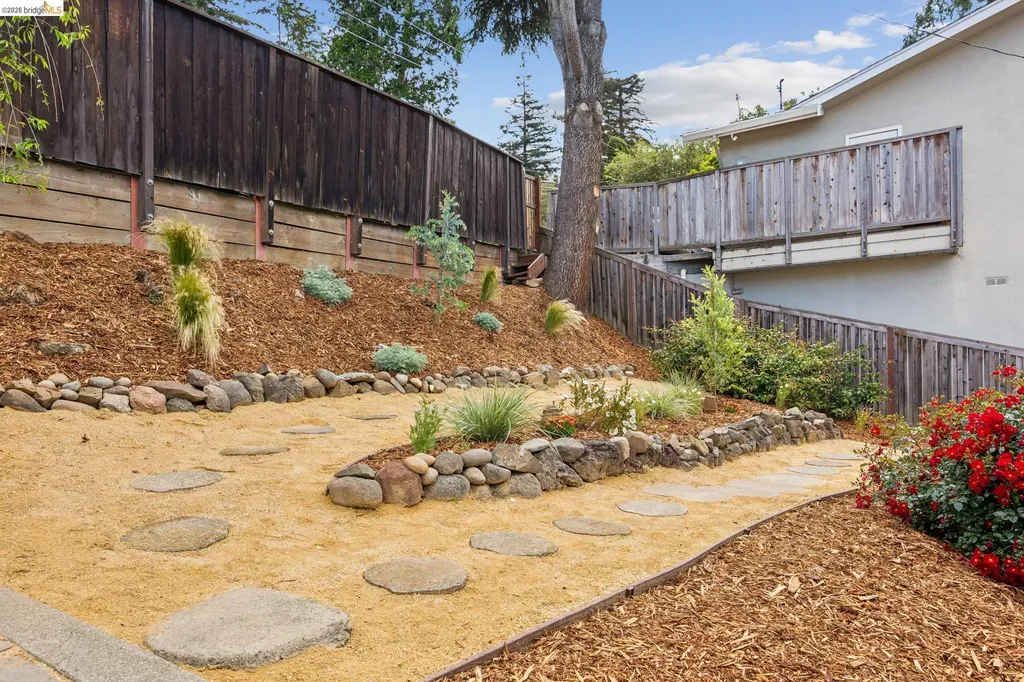 1201 Mountain Boulevard Oakland CA 94611