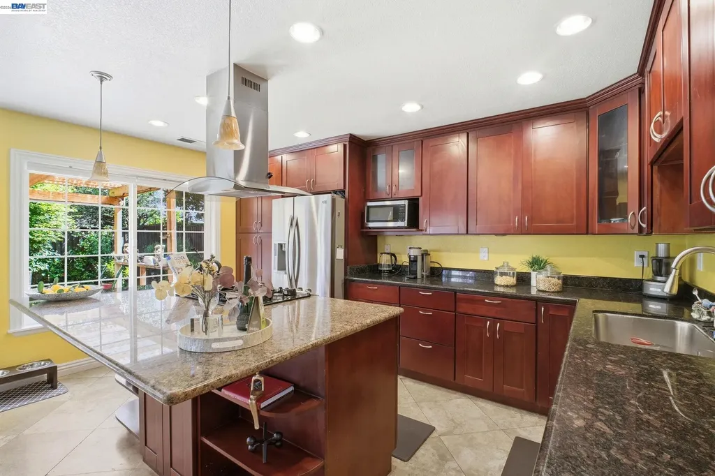 433 Calistoga Circle Fremont CA 94536
