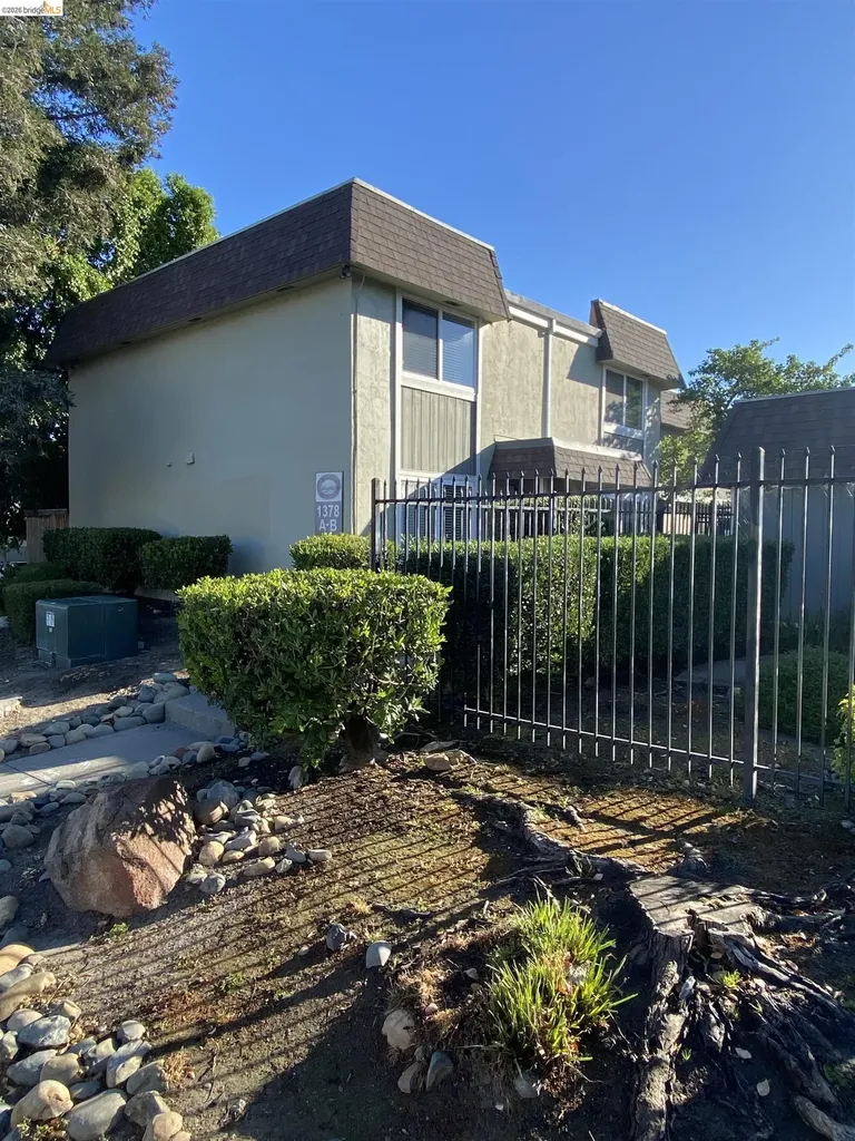 1378 Callen Street Vacaville CA 95688
