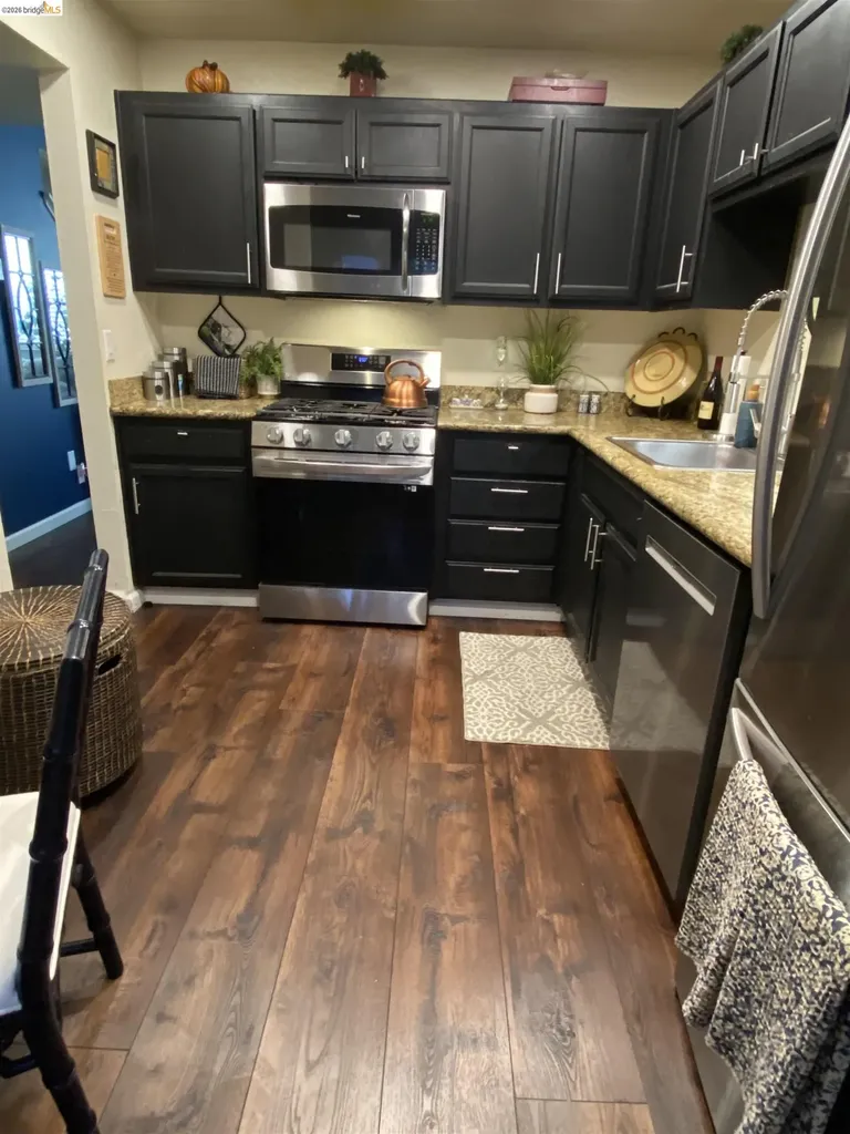 1378 Callen Street Vacaville CA 95688