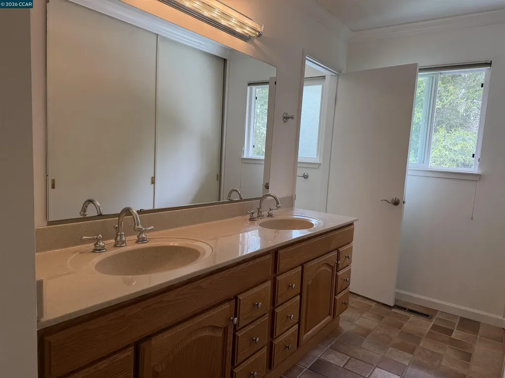 867 Litwin Drive Concord CA 94518