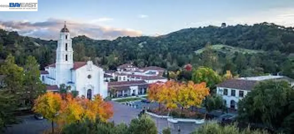 651 Moraga Road Moraga CA 94556