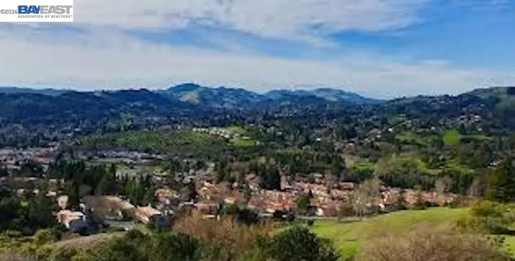 651 Moraga Road Moraga CA 94556