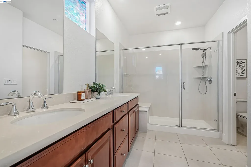 2933 Stringham Way Dublin CA 94568