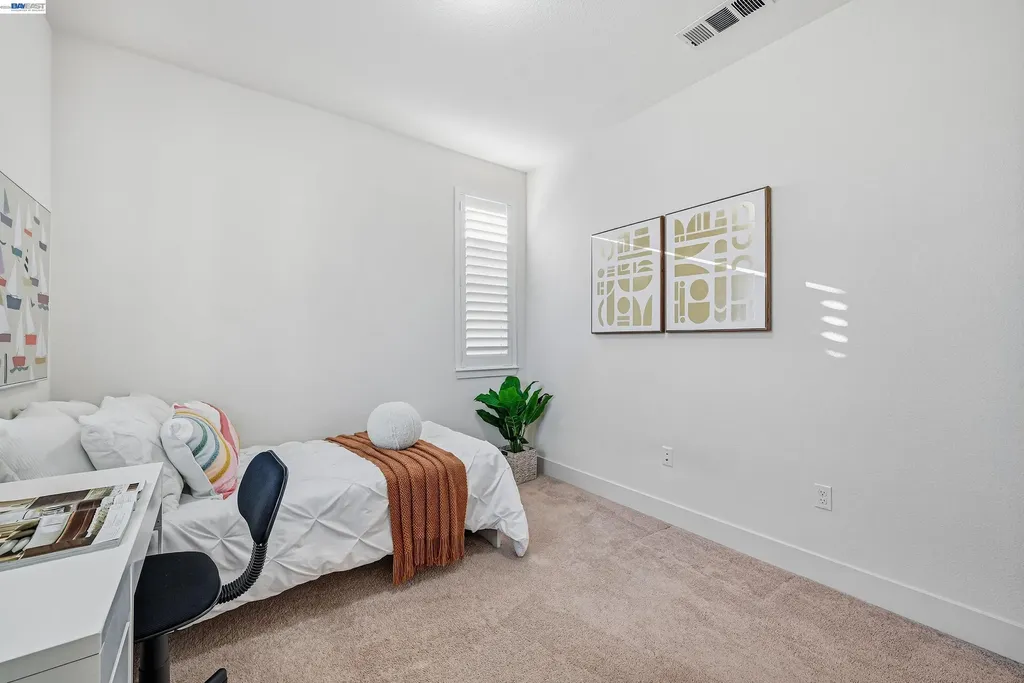 2933 Stringham Way Dublin CA 94568